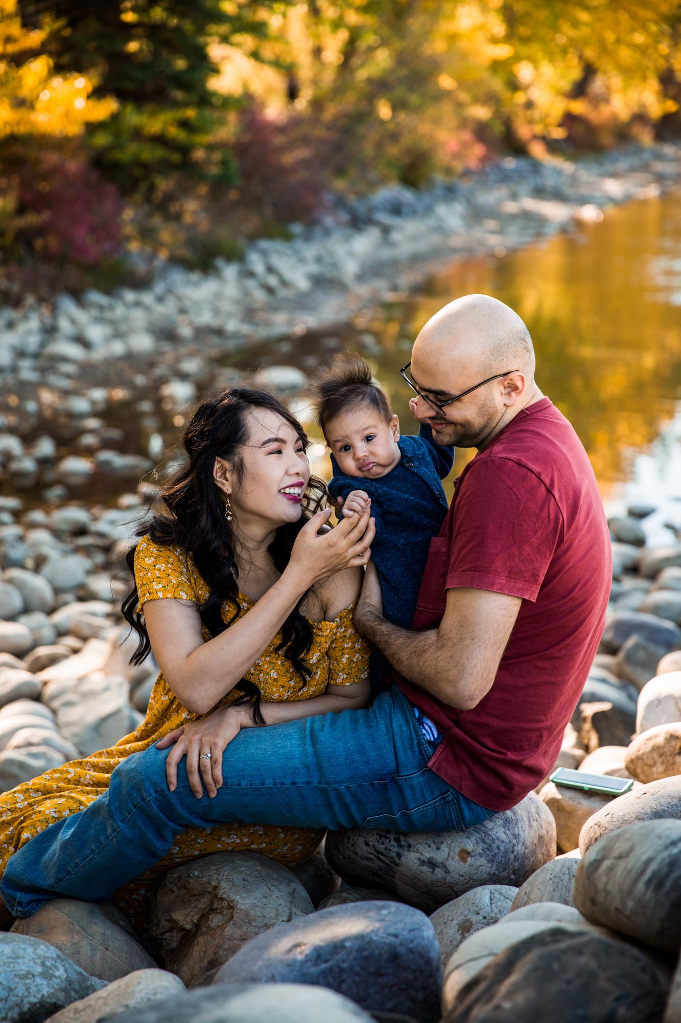Calgary family photographer - lifestyle family photography