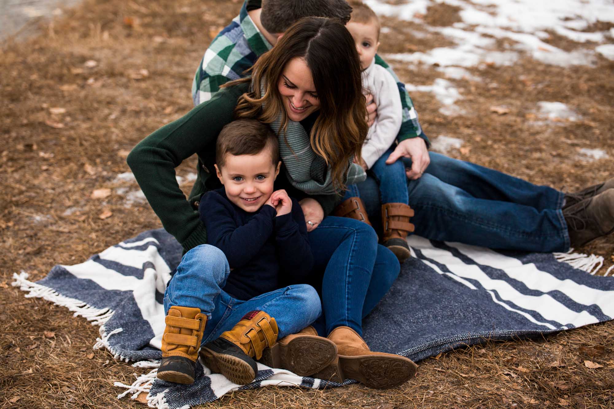 prompts for natural family photos - Calgary family photographer