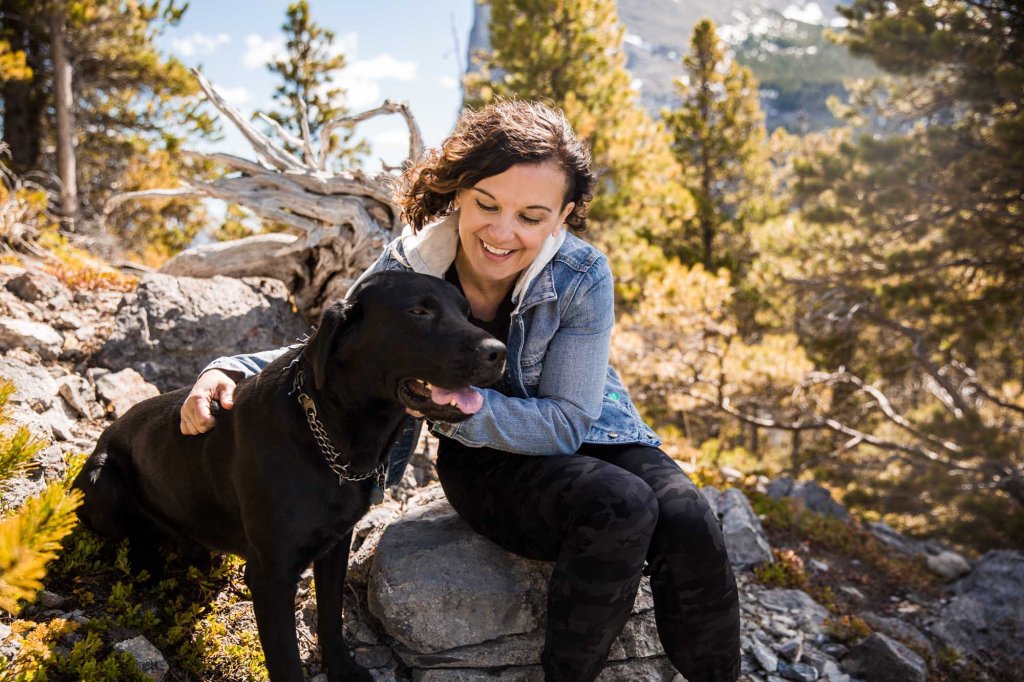 Calgary branding and headshot photographer, photo of a fitness coach in the mountains