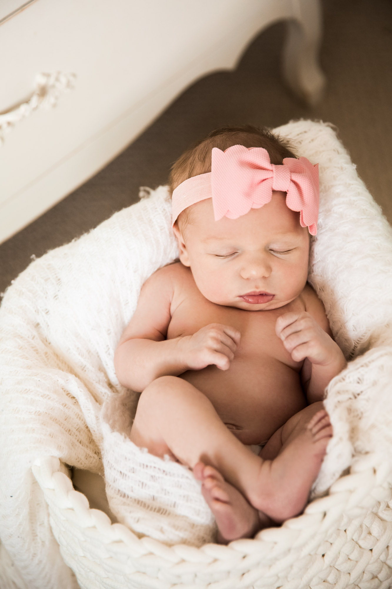 Calgary lifestyle family and newborn photographer, in-home newborn photos