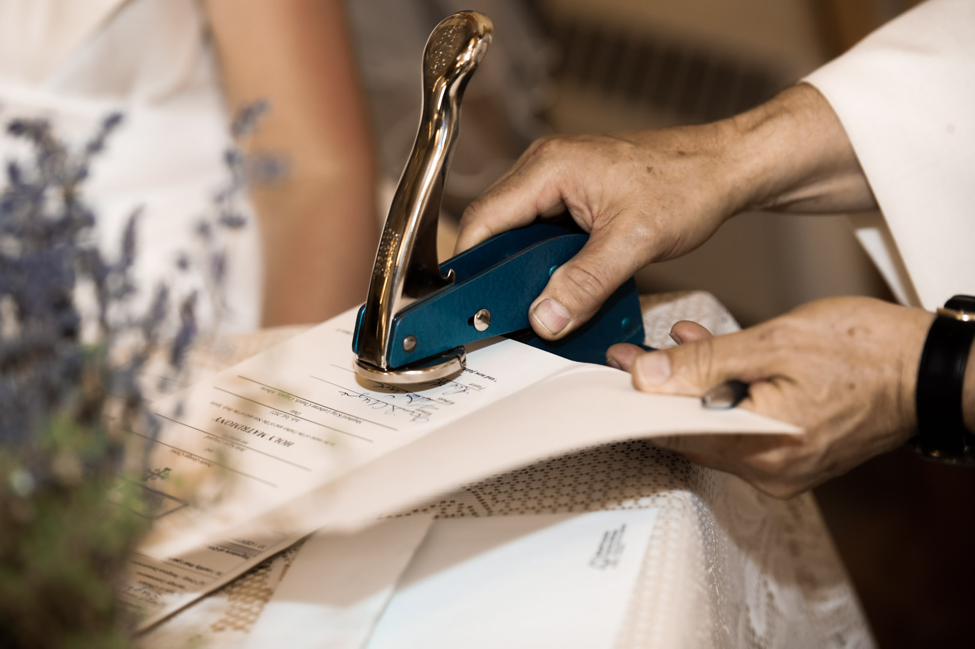 Calgary wedding photographer, photos at the church ceremony