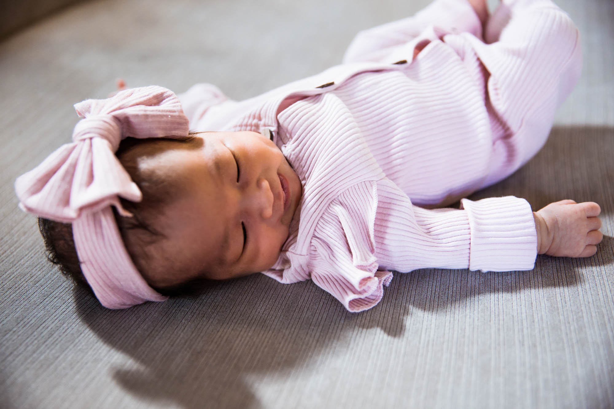 Calgary lifestyle newborn and family photographer, in-home newborn photo