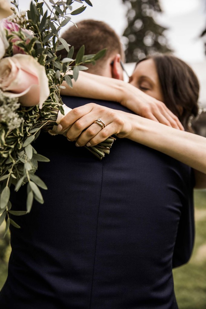 Calgary Wedding Photographer, photos of a wedding at Rouge Restaurant in Inglewood