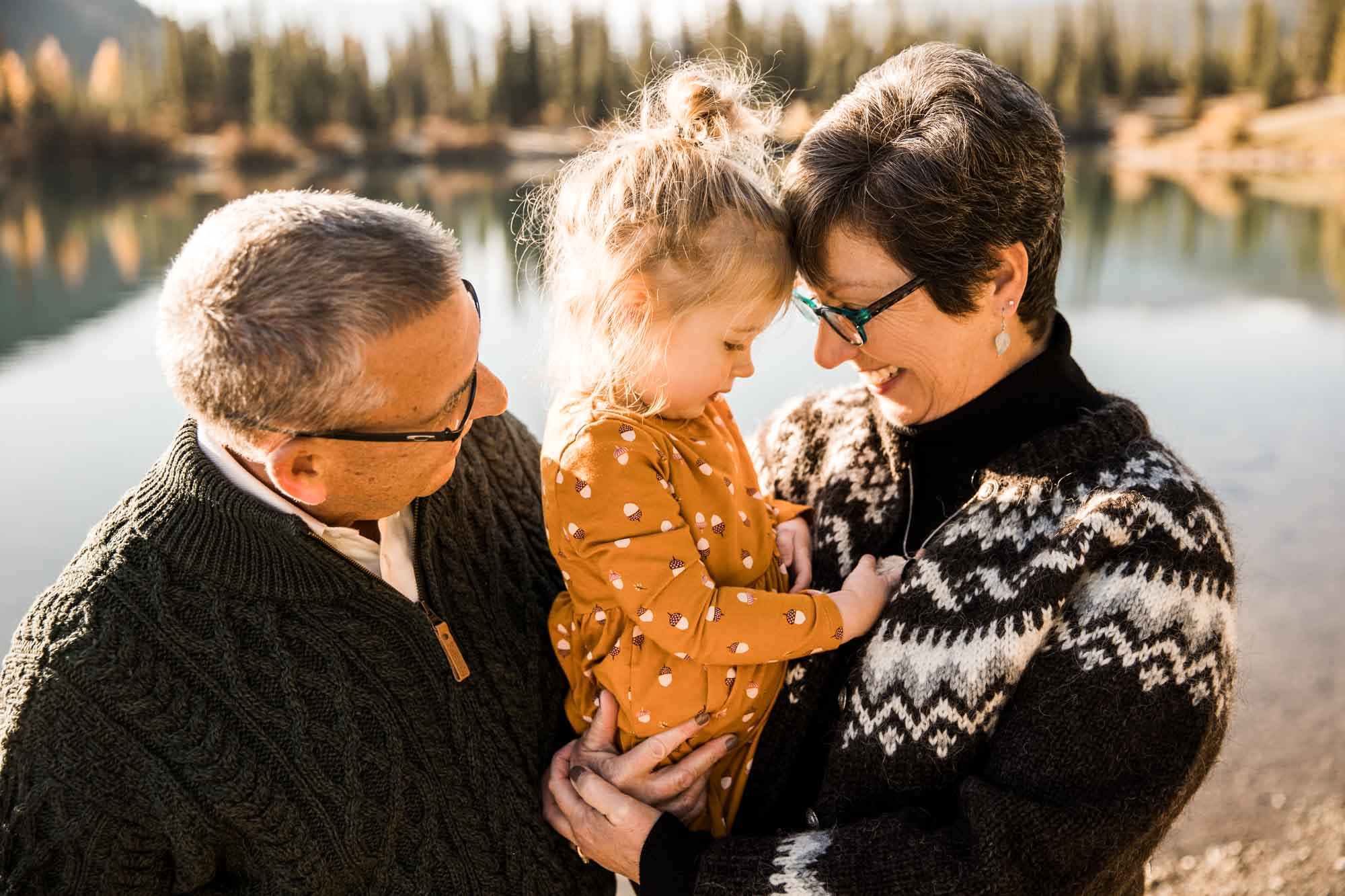 Calgary, Banff, Kananaskis lifestyle family photographer, fall family photos in front of the mountains in Kananaskis Country