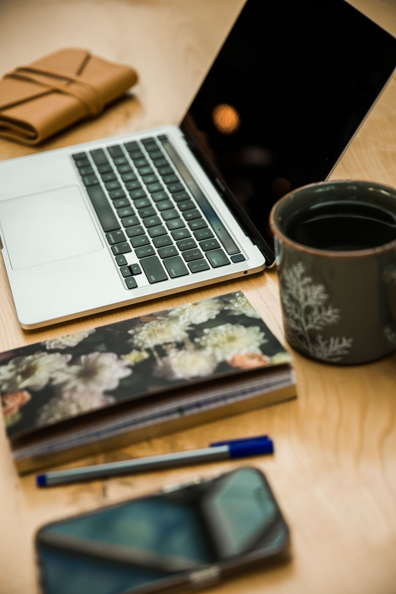 Calgary branding and headshot photographer, copywriter posing for her headshots and branding photos at the Hub at Deerfoot City mall