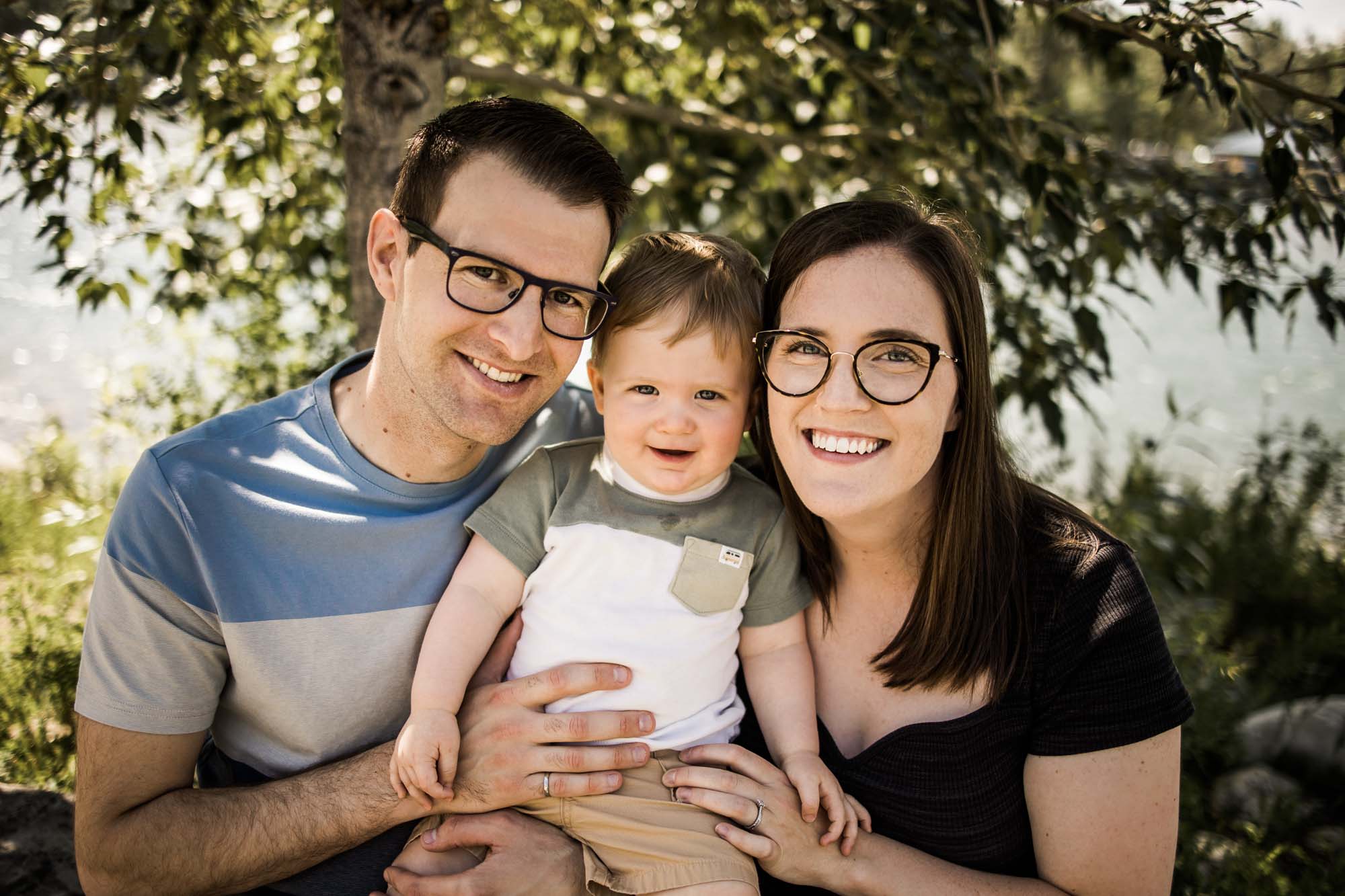 Calgary, Banff and Canmore lifestyle family photographer, family in Baker Park posing for their photos
