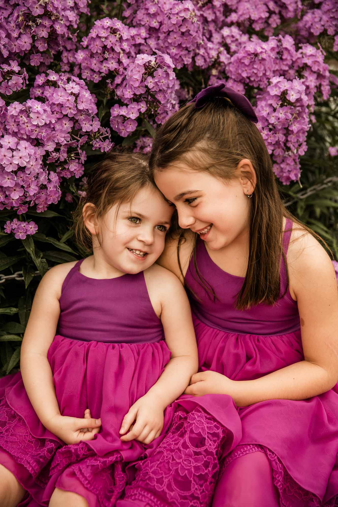 Calgary, Banff, Kananaskis family photographer, mini session at the Botanical Gardens of Silver Springs