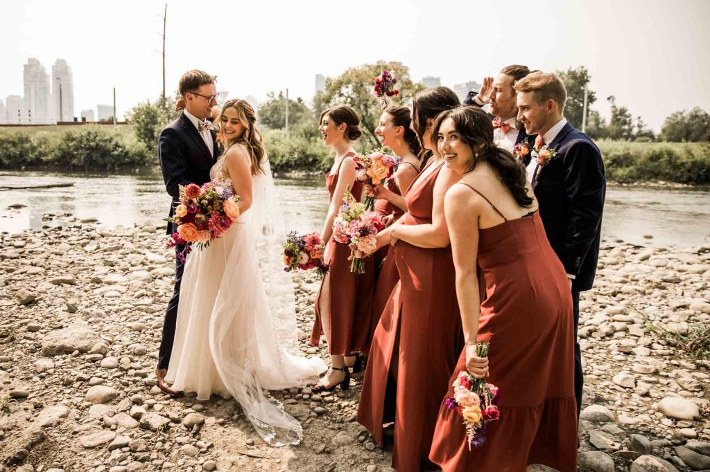 Calgary wedding photographer, restaurant wedding venue at the Deane House in Inglewood, summer garden wedding