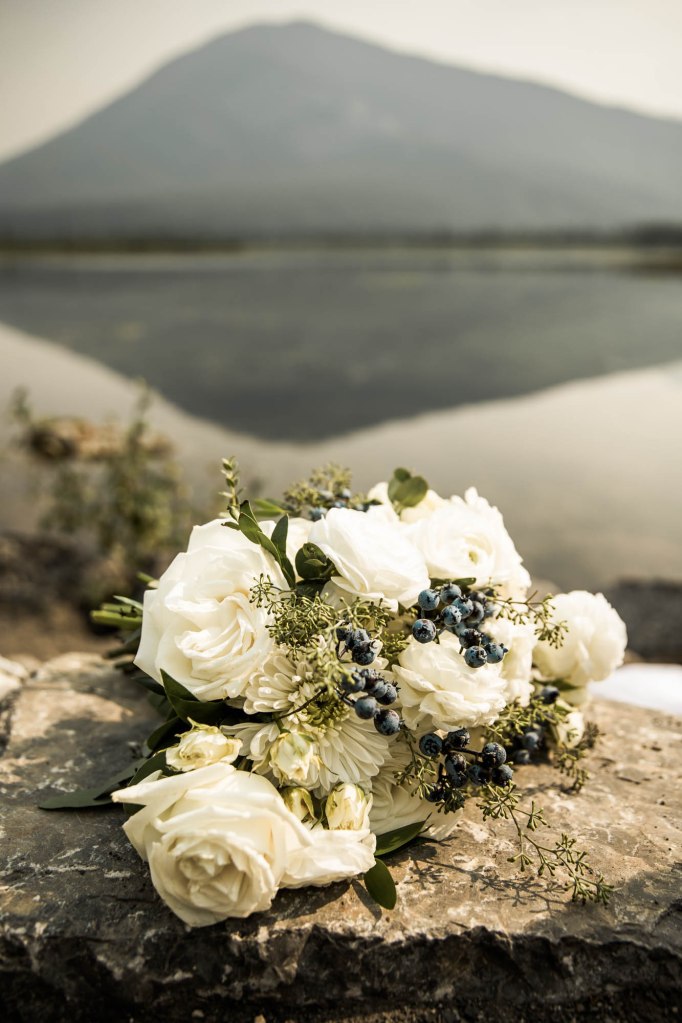 Calgary, Banff, Kananaskis wedding photographer, wedding guide for intimate restaurant weddings, micro weddings and mountain elopements