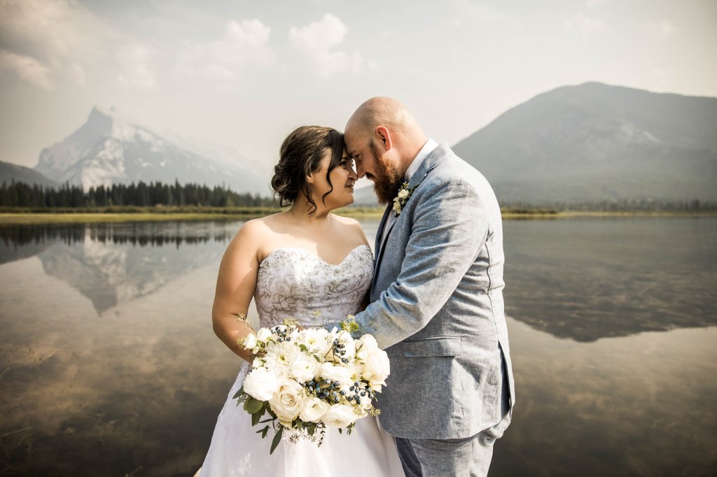 Calgary, Banff, Kananaskis wedding photographer, wedding guide for intimate restaurant weddings, micro weddings and mountain elopements