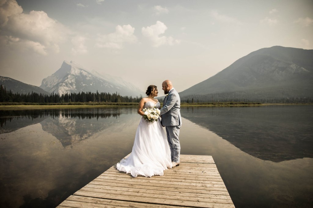 Calgary, Banff, Kananaskis wedding photographer, wedding guide for intimate restaurant weddings, micro weddings and mountain elopements