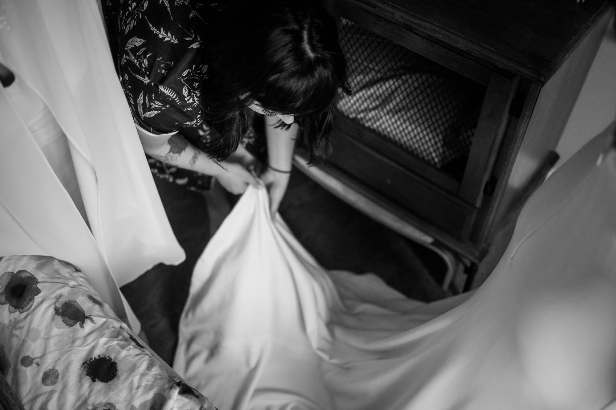 Calgary wedding photographer, candid photos of a micro intimate wedding at Two House Brewery small casual restaurant downtown Calgary