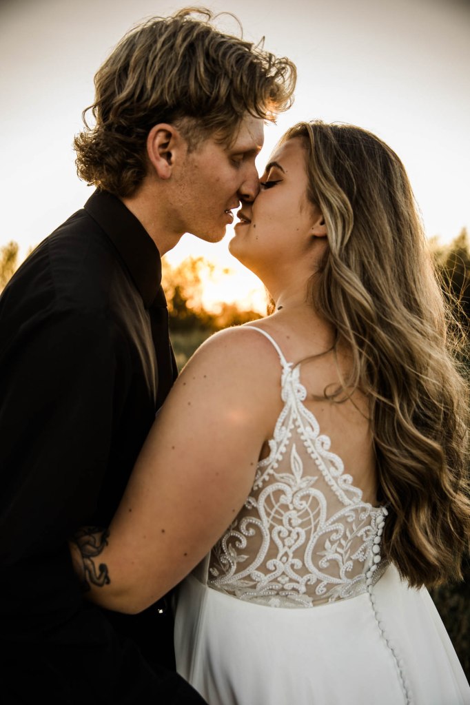 Calgary Alberta wedding photographer, farm, rustic, country, summer, sunflower wedding on a private property