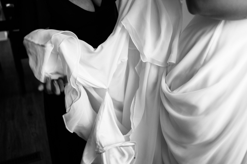 Calgary Alberta wedding photographer, farm, rustic, country, summer, sunflower wedding on a private property