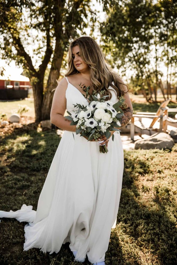 Calgary Alberta wedding photographer, farm, rustic, country, summer, sunflower wedding on a private property