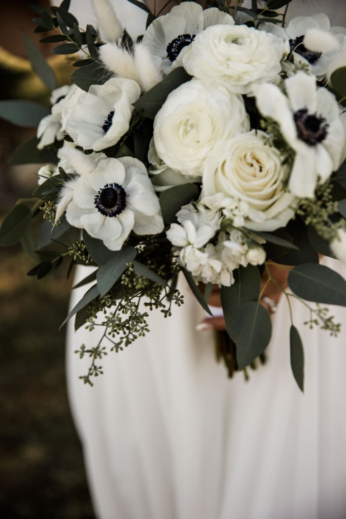 Calgary Alberta wedding photographer, farm, rustic, country, summer, sunflower wedding on a private property
