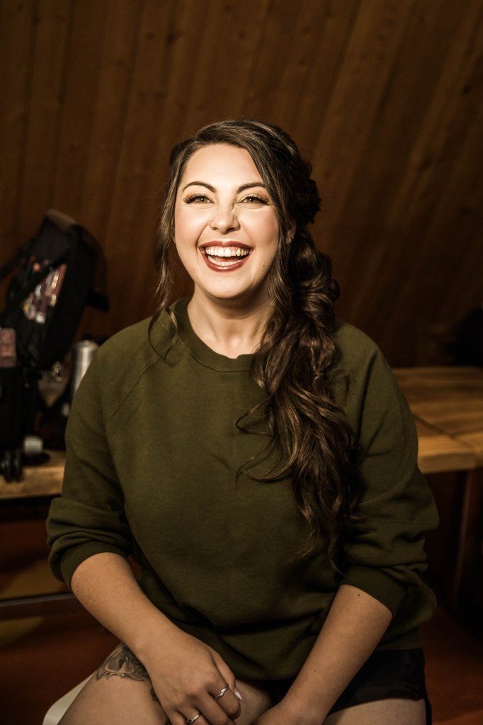 Folk Tree Lodge wedding, Calgary, Banff and Canmore wedding photographer, micro wedding, intimate ceremony on a beautiful lodge property outside of Bragg Creek by Kananaskis Country