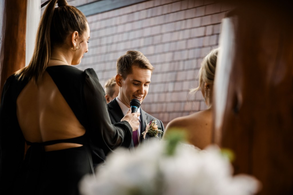 Calgary and Canmore wedding photographer, photography during a wedding at the Bear and Bison Inn in Canmore in the mountains