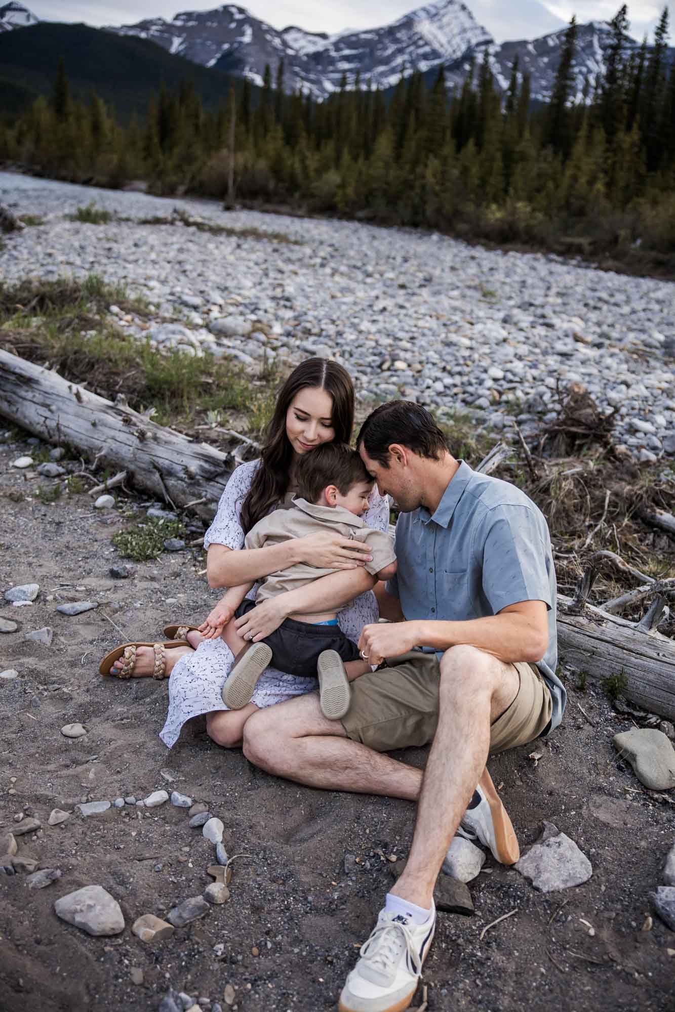 Calgary, Kananaskis Country, Canmore, Banff family photographer, family during their photoshoot in the mountains in Kananaskis Country