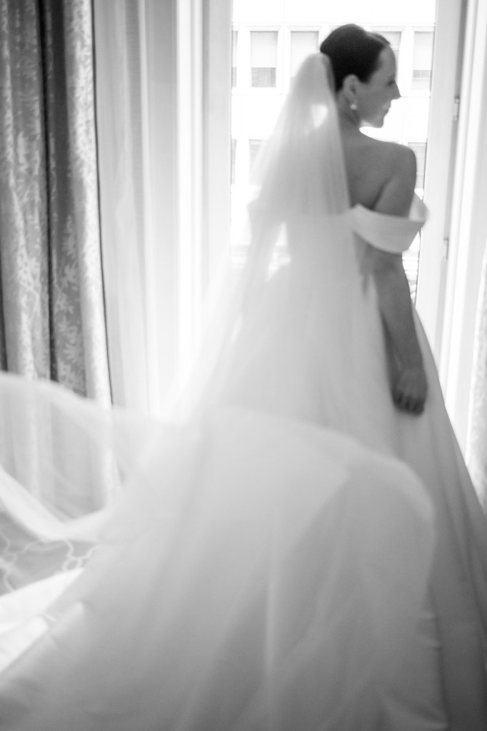 Calgary wedding photographer, intimate restaurant wedding, micro wedding, Lake House on Lake Bonavista, Palliser Hotel downtown