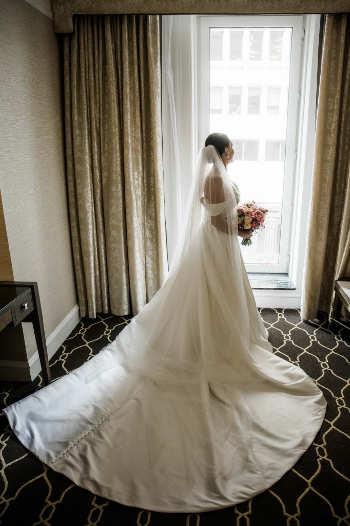 Calgary wedding photographer, intimate restaurant wedding, micro wedding, Lake House on Lake Bonavista, Palliser Hotel downtown