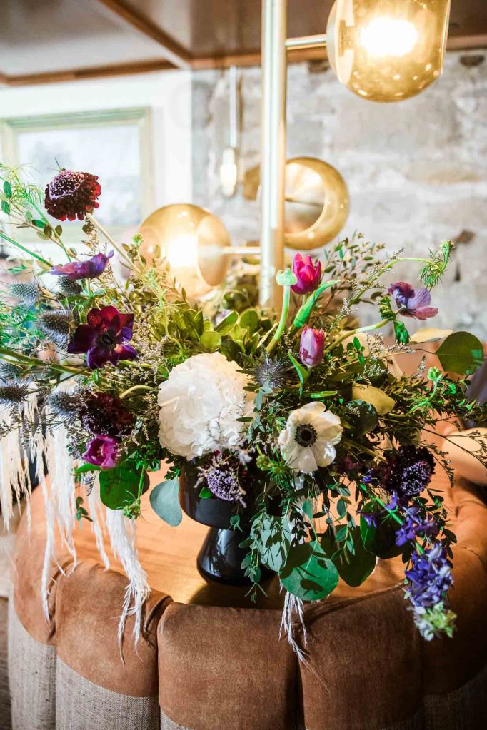 Calgary wedding photographer, intimate restaurant wedding, micro wedding, The Wednesday Room, Stephen Avenue downtown, vintage editorial wedding photography