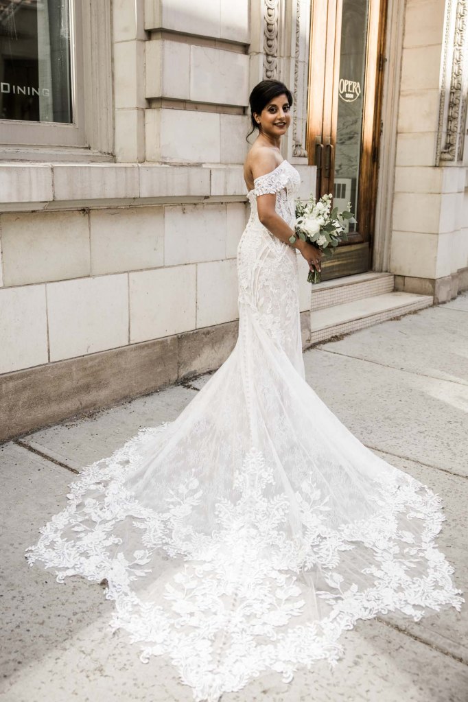 Calgary wedding photographer, intimate restaurant wedding, micro wedding, The Opera Room at Teatro, Stephen Avenue downtown, editorial wedding photography