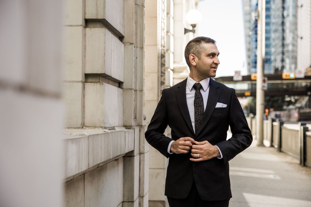 Calgary wedding photographer, intimate restaurant wedding, micro wedding, The Opera Room at Teatro, Stephen Avenue downtown, editorial wedding photography