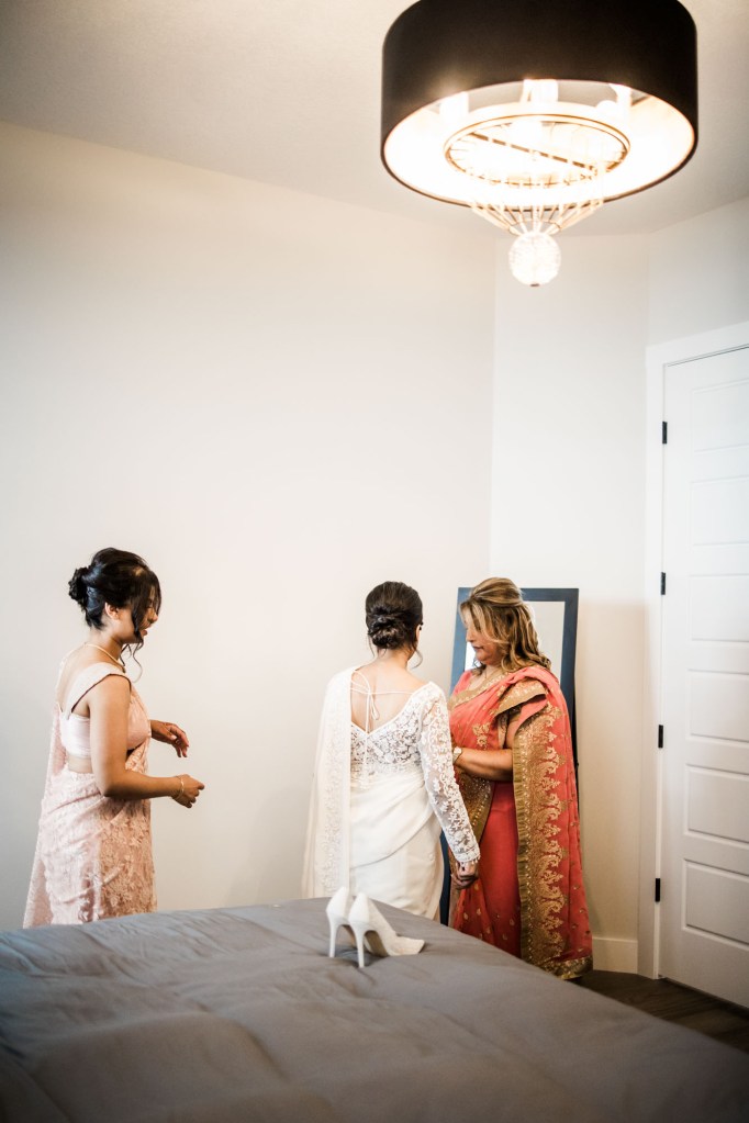 Calgary wedding photographer, intimate restaurant wedding, micro wedding, The Opera Room at Teatro, Stephen Avenue downtown, editorial wedding photography