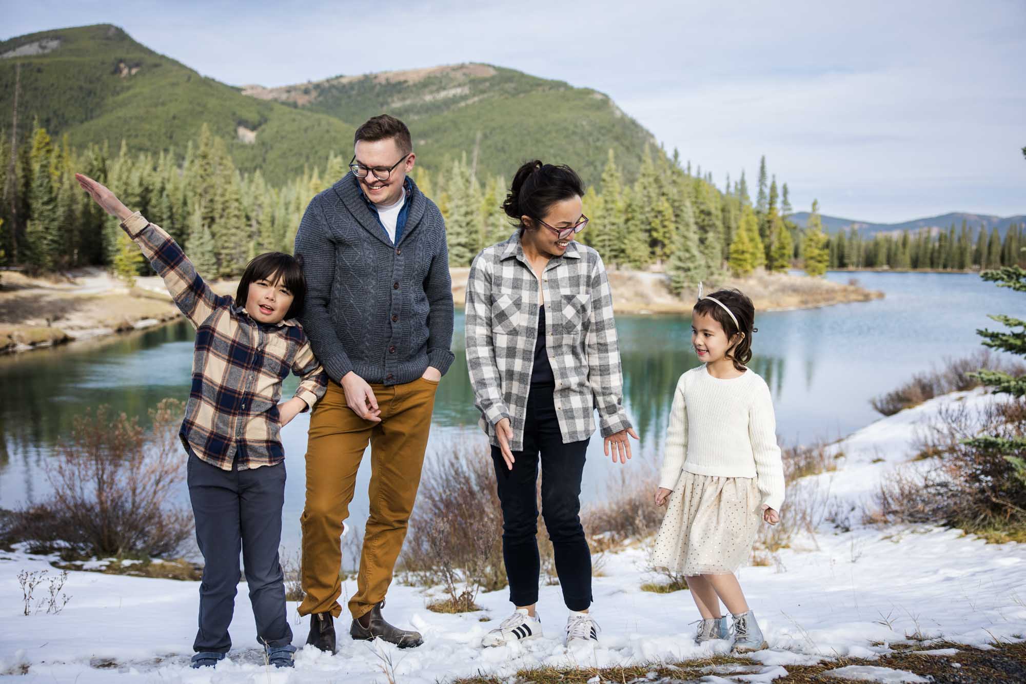 Calgary, Banff, Canmore, Kananaskis Country family photographer, family in the mountains in front of water during a mini session photoshoot