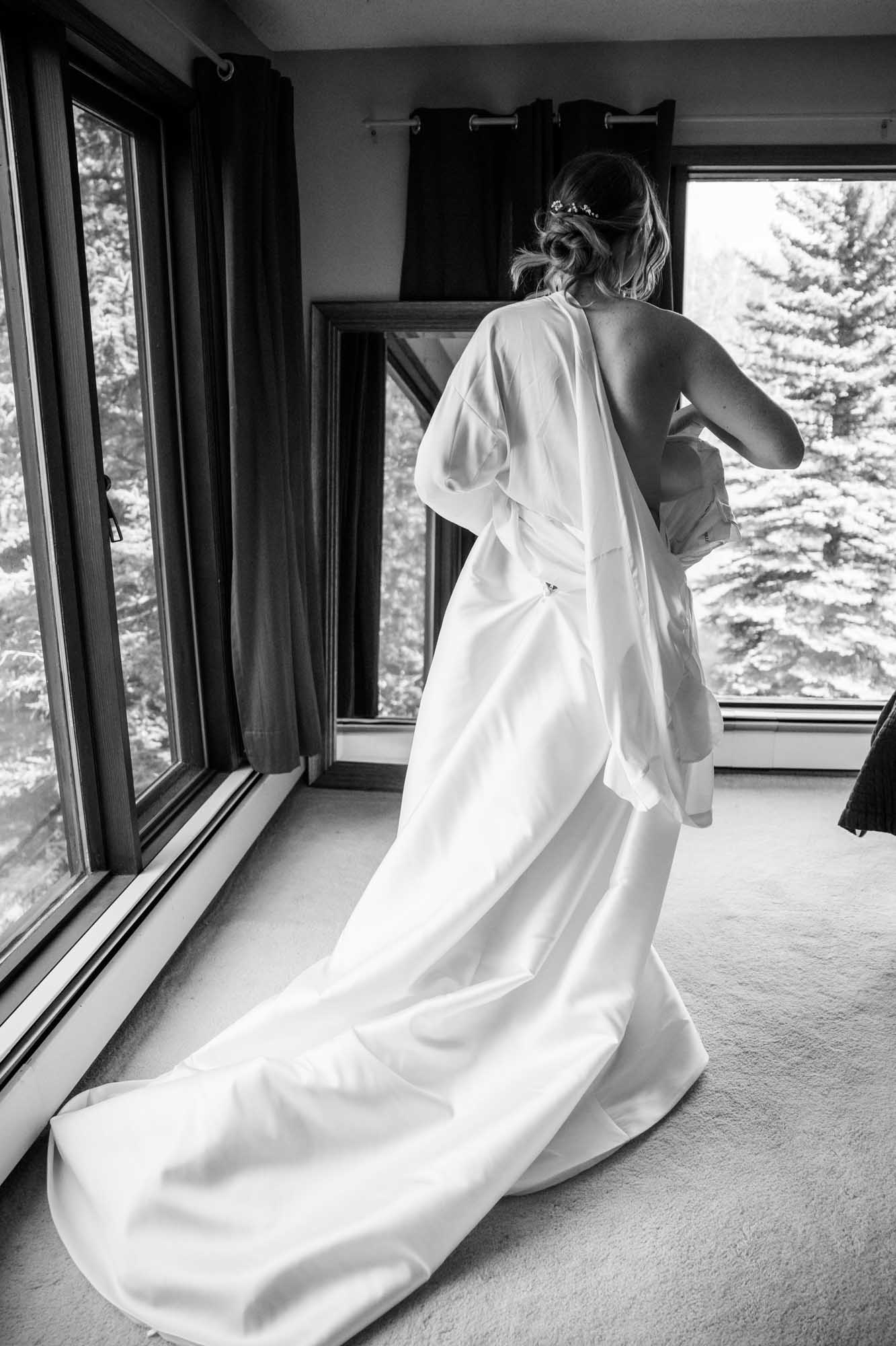 Calgary, Banff, Canmore wedding photographer, intimate, documentary style wedding photography, micro, backyard