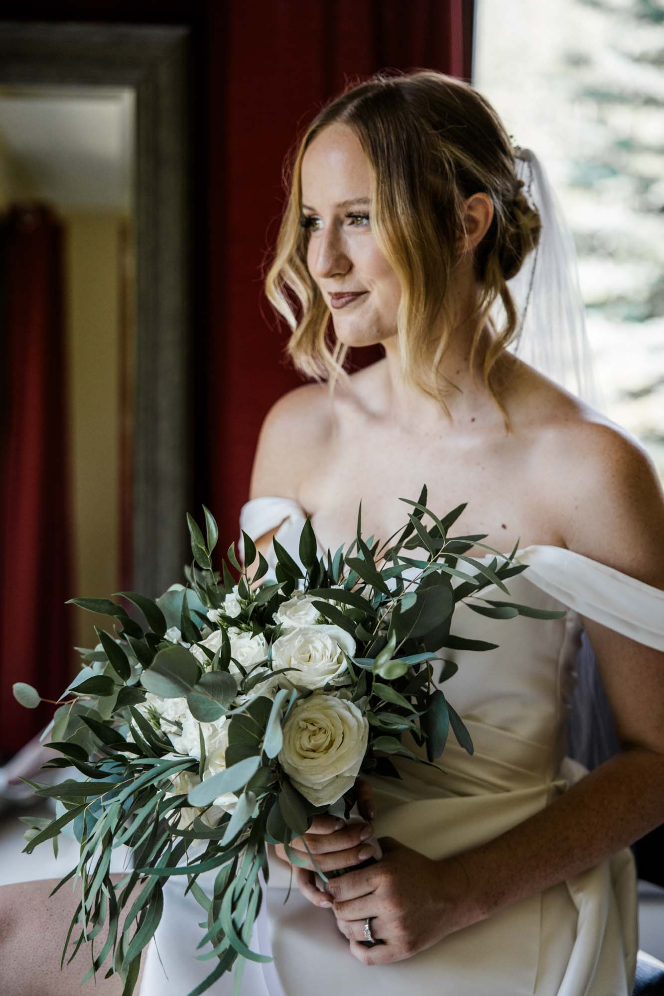 Calgary, Banff, Canmore wedding photographer, intimate, documentary style wedding photography, micro, backyard