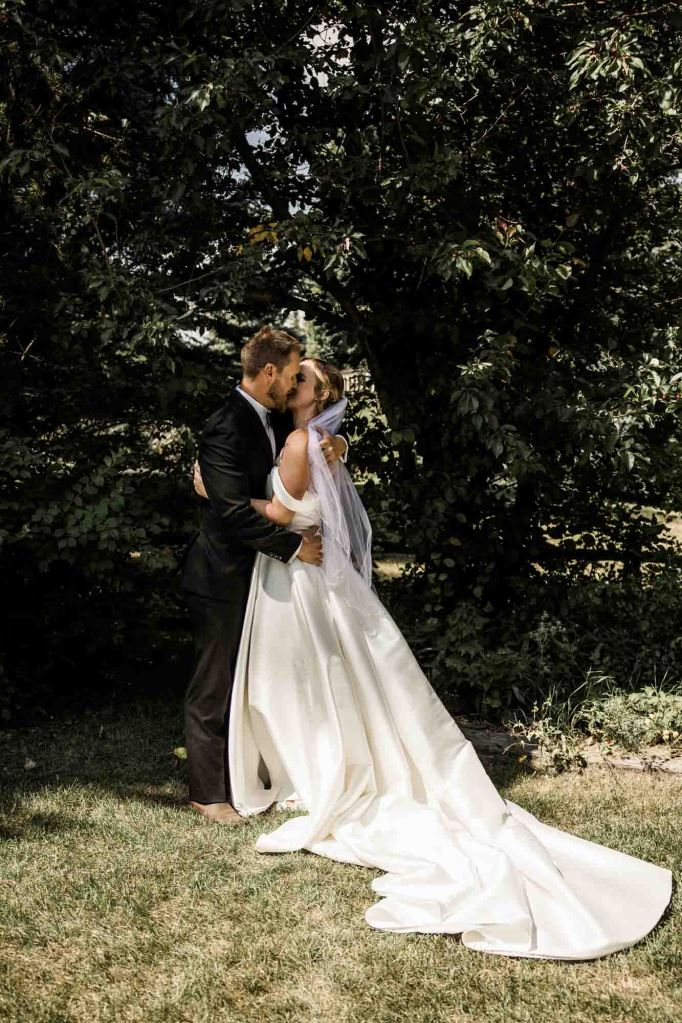 Calgary, Banff, Canmore wedding photographer, intimate, documentary style wedding photography, micro, backyard