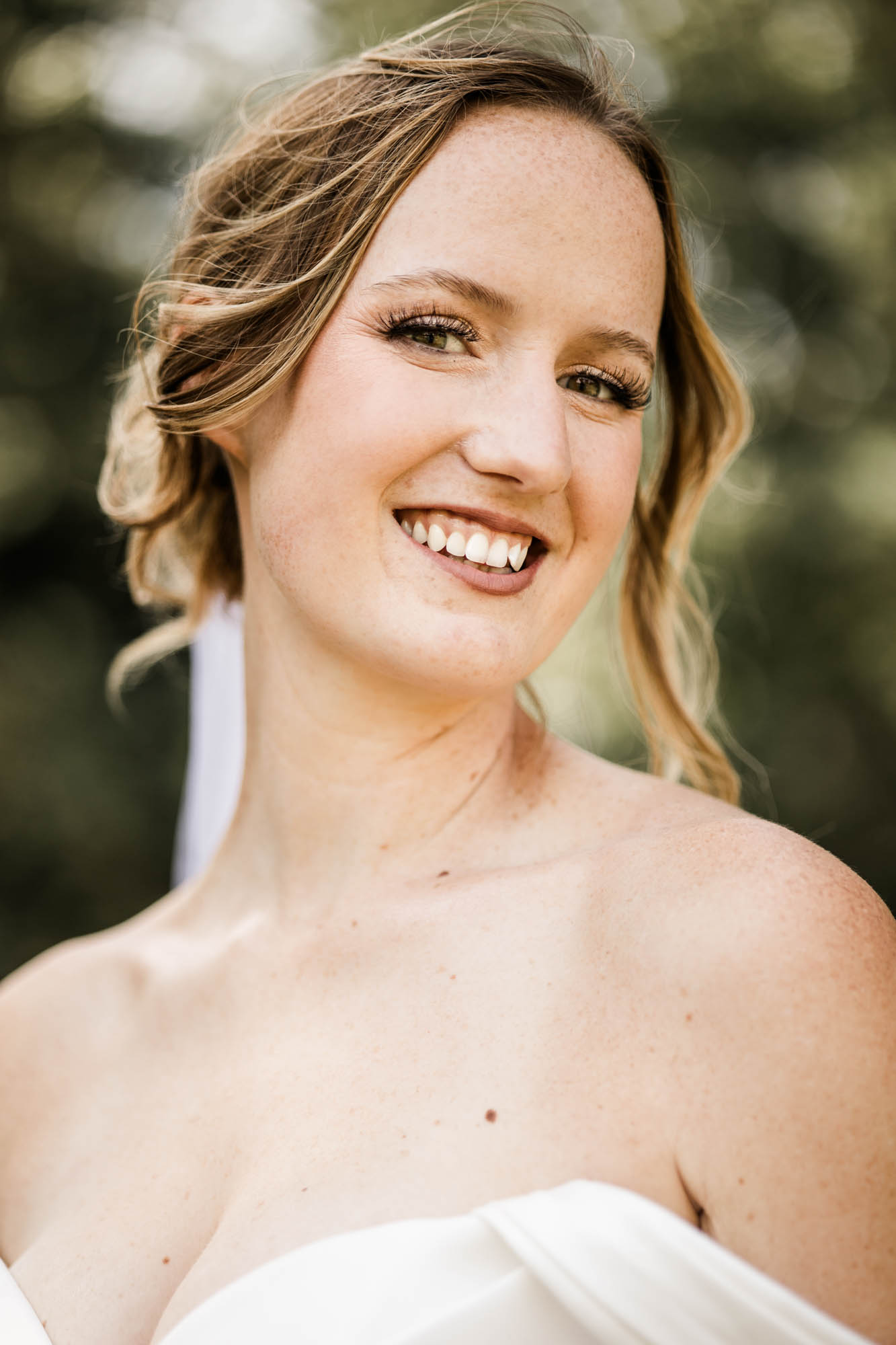 Calgary, Banff, Canmore wedding photographer, intimate, documentary style wedding photography, micro, backyard