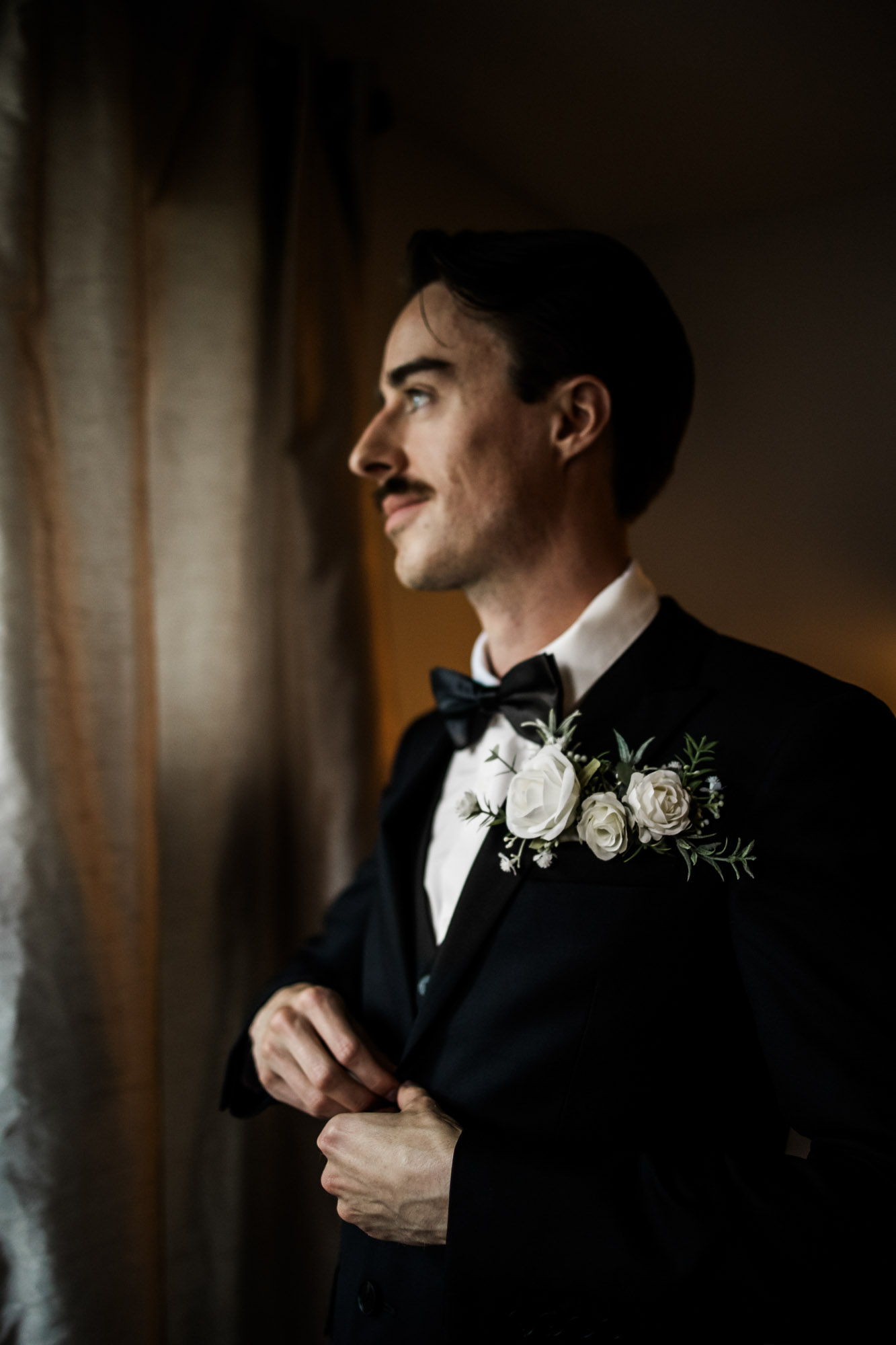 Calgary, Canmore, Banff wedding photographer, micro, intimate, documentary style wedding at the Sensory in Canmore