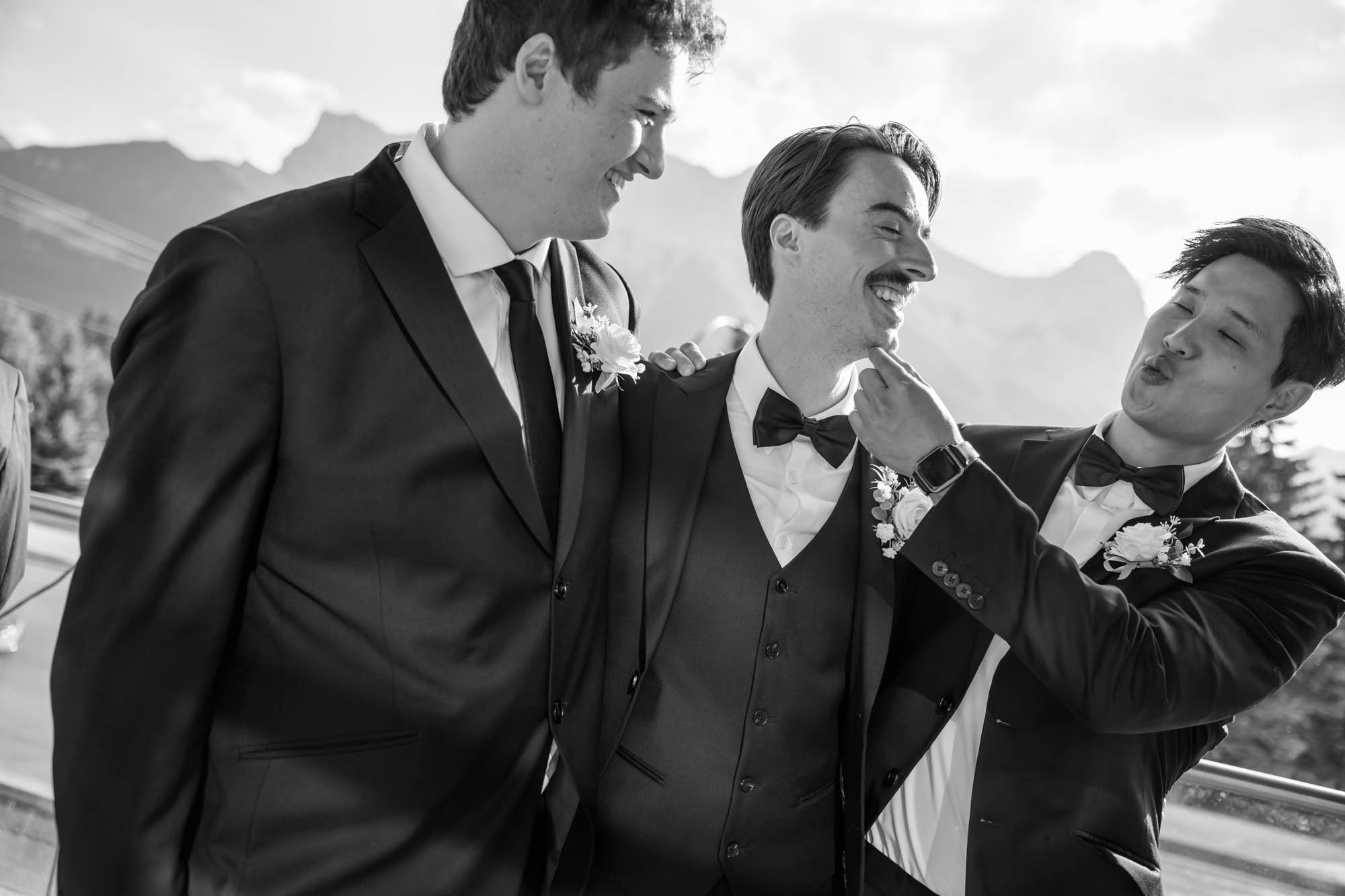 Calgary, Canmore, Banff wedding photographer, micro, intimate, documentary style wedding at the Sensory in Canmore