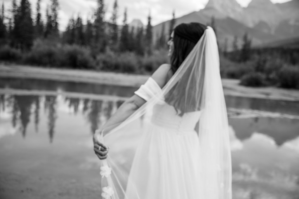 Calgary, Canmore, Banff wedding photographer, micro, intimate, documentary style wedding at the Sensory in Canmore