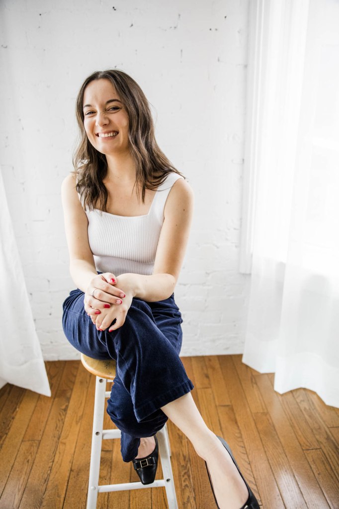 Calgary photographer brand, personal branding and headshots, storytelling, candid, social media content creation, studio session