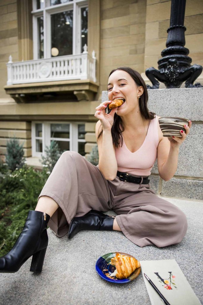 Calgary photographer brand, personal branding and headshots, storytelling, candid, social media content creation, studio session