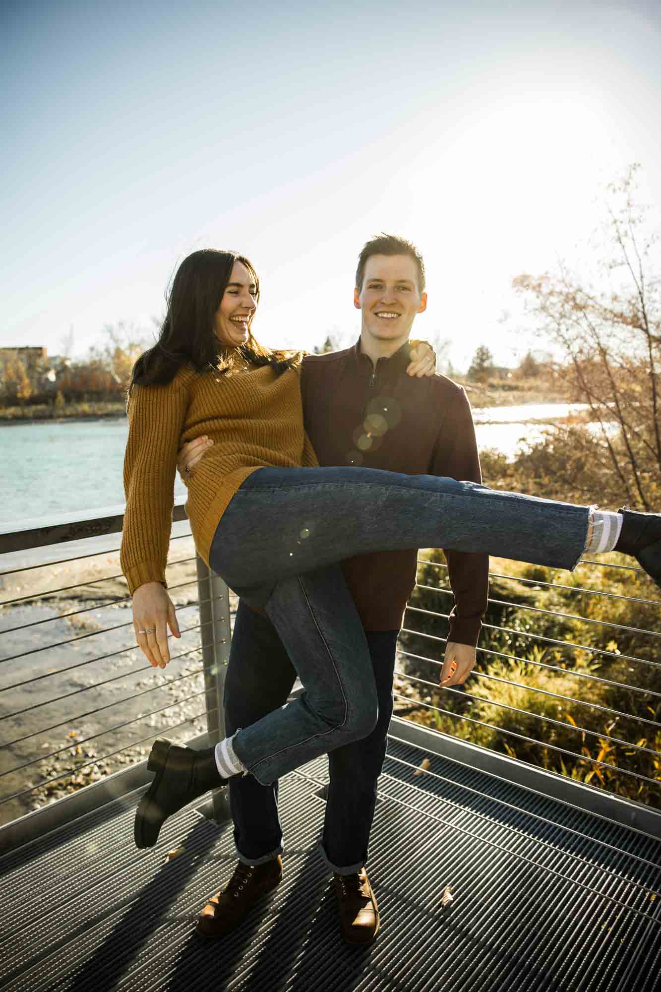 Calgary family photographer, extended large family photoshoot at St Patrick's Island, downtown, East Village, lifestyle, storytelling, candid