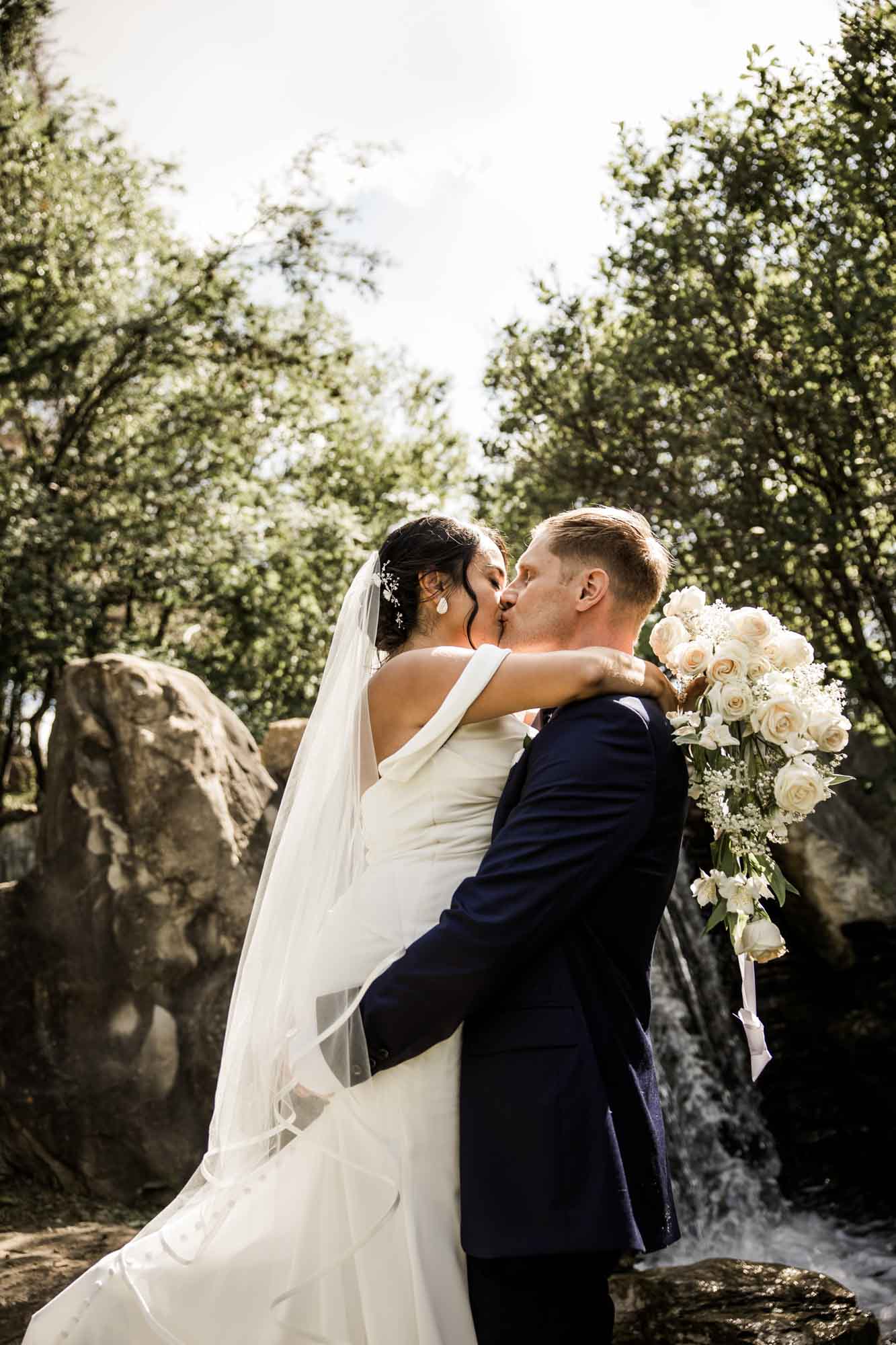 Calgary wedding photographer, wedding photography at the Lake House restaurant after a church ceremony and bridal portraits at Lake Bonavista. Photos captured in a candid, storytelling, documentary style