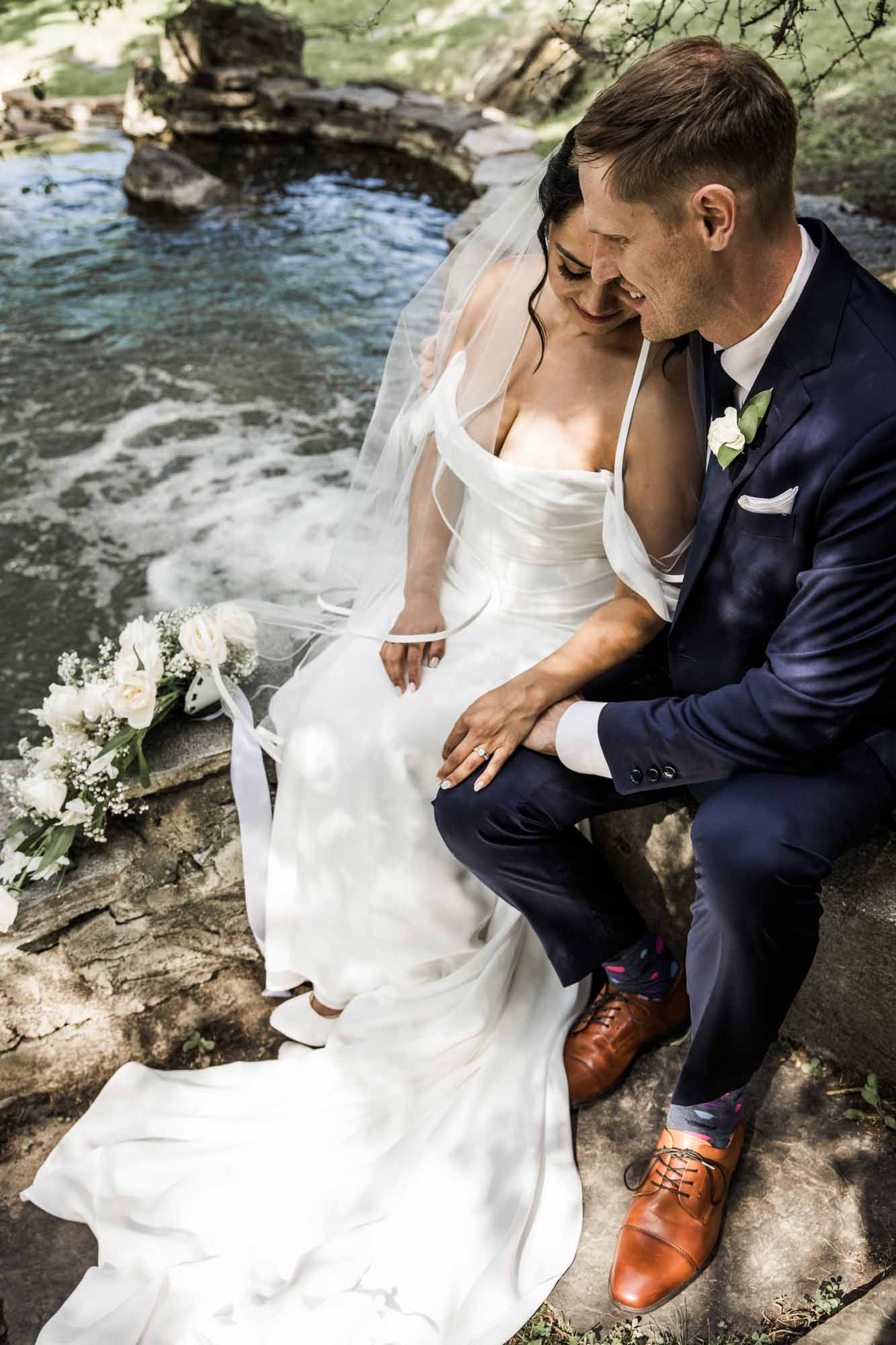 Calgary wedding photographer, wedding photography at the Lake House restaurant after a church ceremony and bridal portraits at Lake Bonavista. Photos captured in a candid, storytelling, documentary style