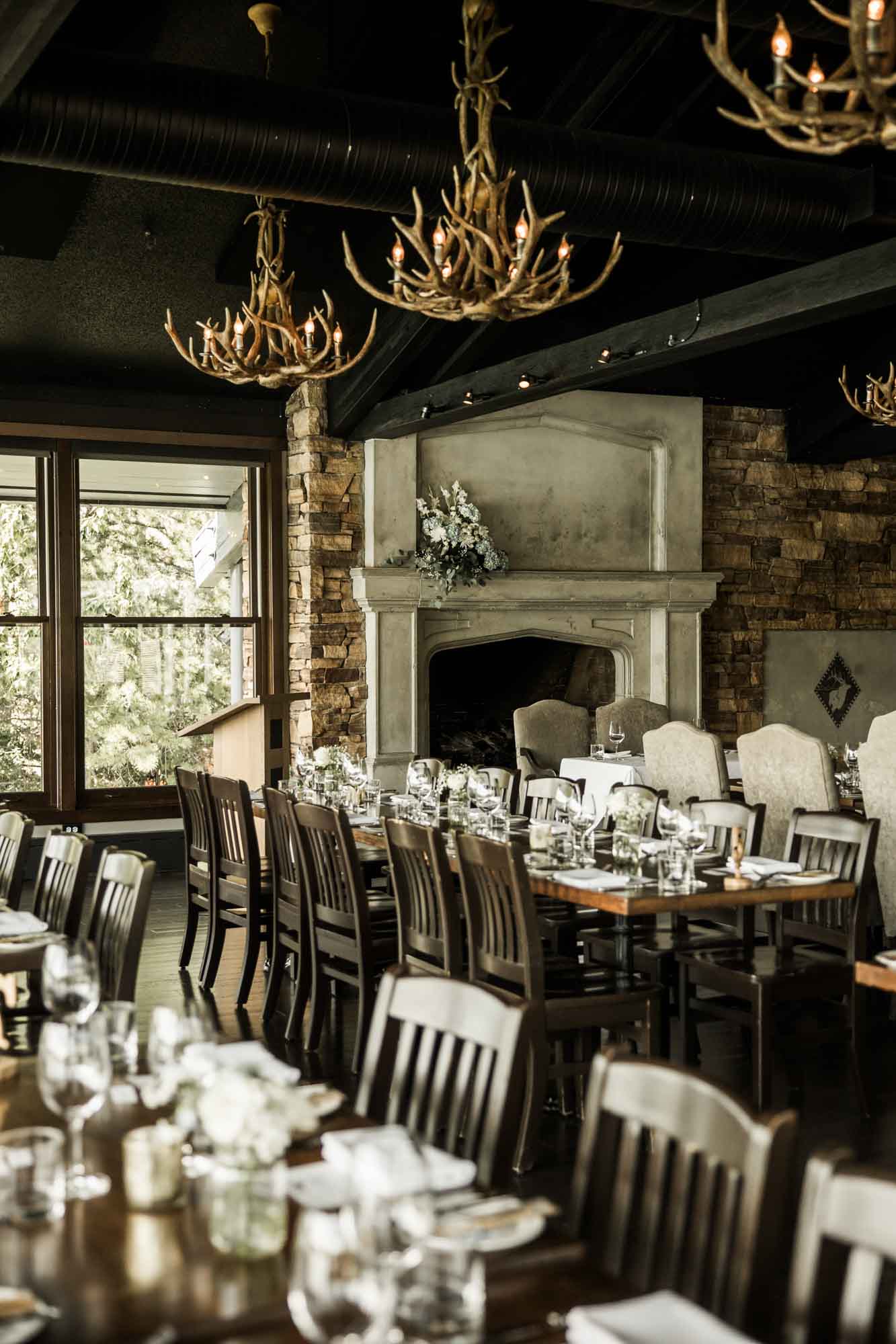 Calgary wedding photographer, wedding photography at the Lake House restaurant after a church ceremony and bridal portraits at Lake Bonavista. Photos captured in a candid, storytelling, documentary style