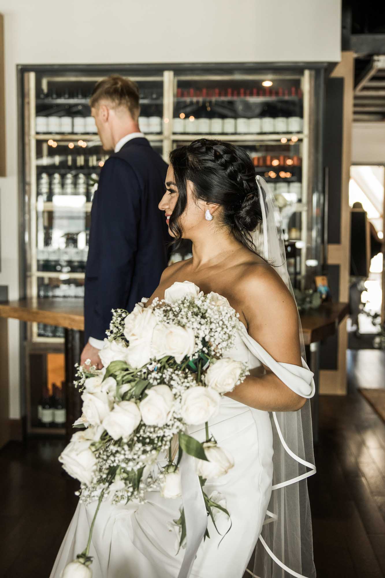 Calgary wedding photographer, wedding photography at the Lake House restaurant after a church ceremony and bridal portraits at Lake Bonavista. Photos captured in a candid, storytelling, documentary style