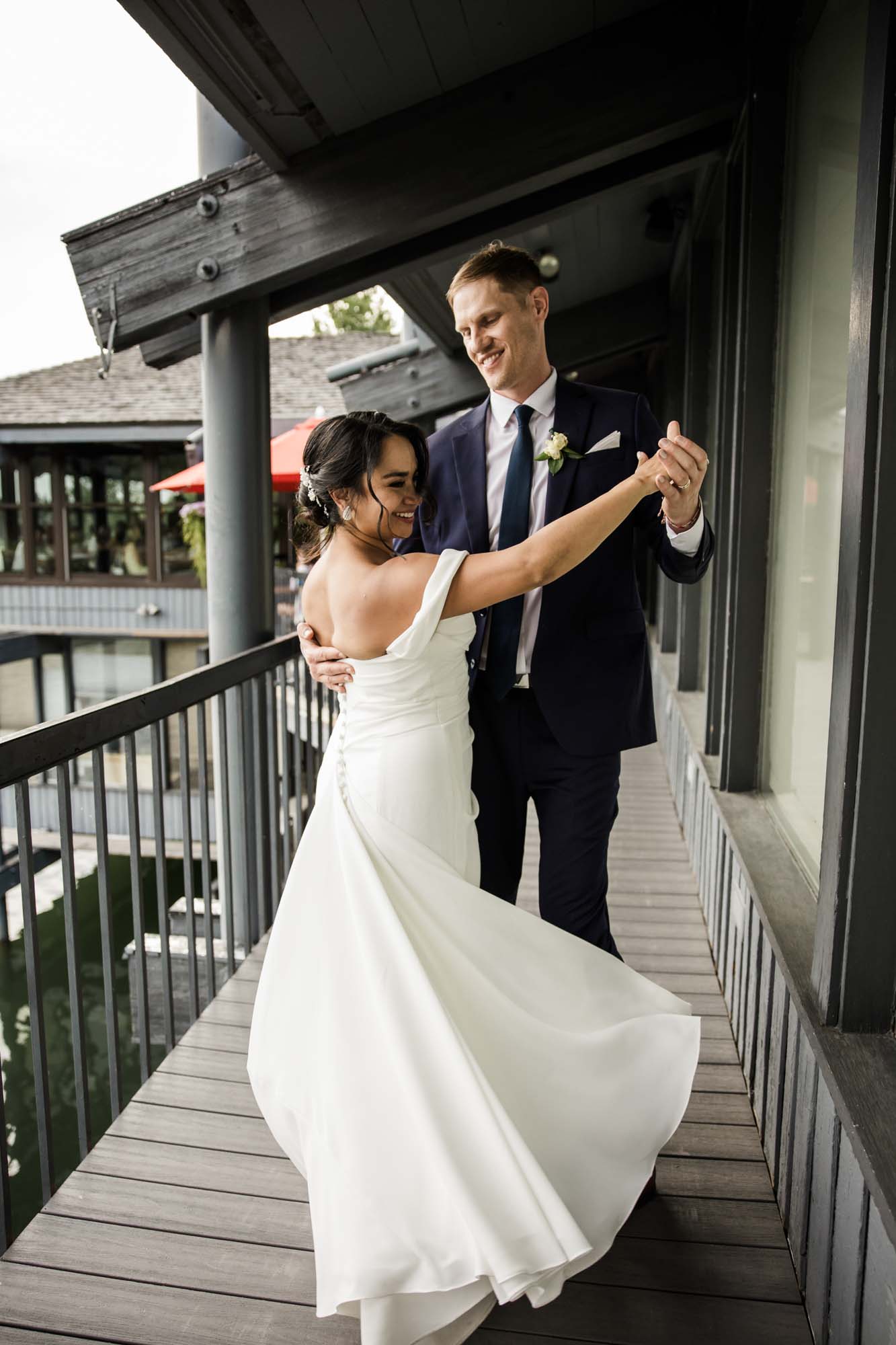 Calgary wedding photographer, wedding photography at the Lake House restaurant after a church ceremony and bridal portraits at Lake Bonavista. Photos captured in a candid, storytelling, documentary style