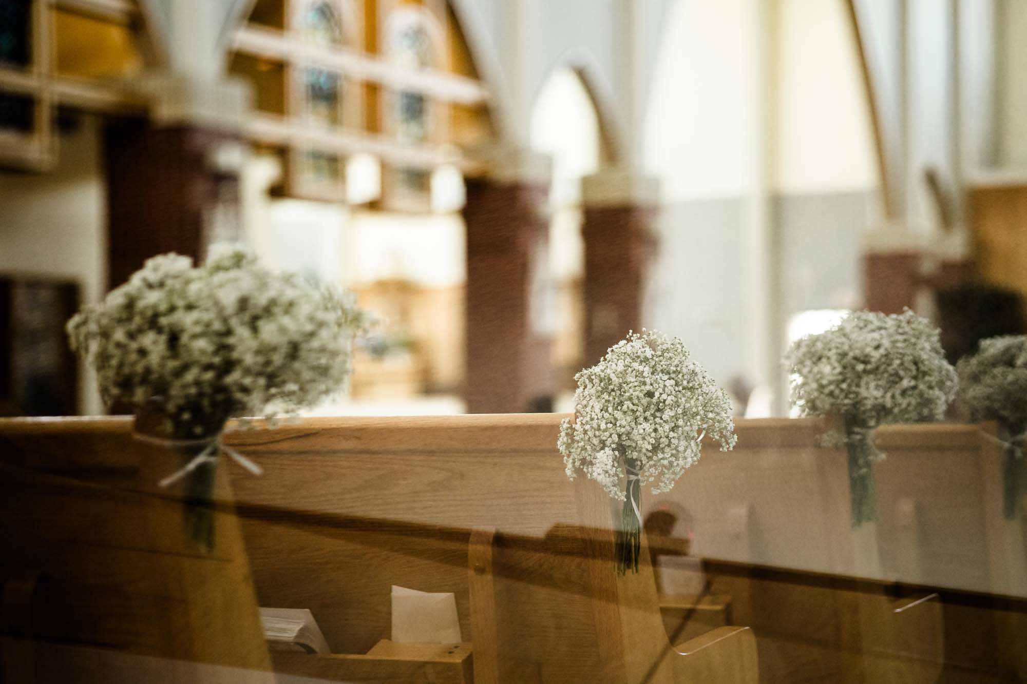 Calgary wedding photographer, wedding photography at the Lake House restaurant after a church ceremony and bridal portraits at Lake Bonavista. Photos captured in a candid, storytelling, documentary style