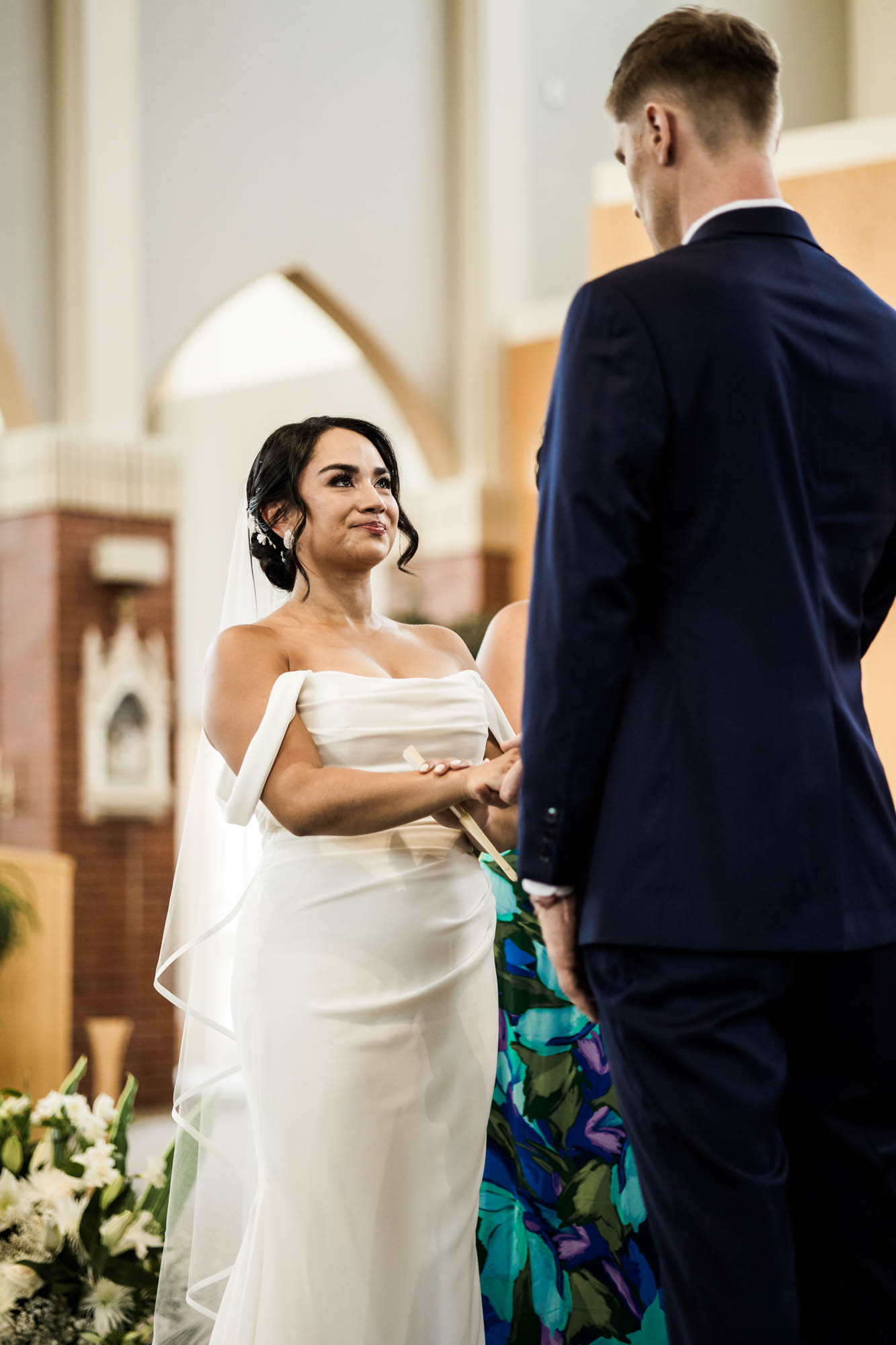 Calgary wedding photographer, wedding photography at the Lake House restaurant after a church ceremony and bridal portraits at Lake Bonavista. Photos captured in a candid, storytelling, documentary style