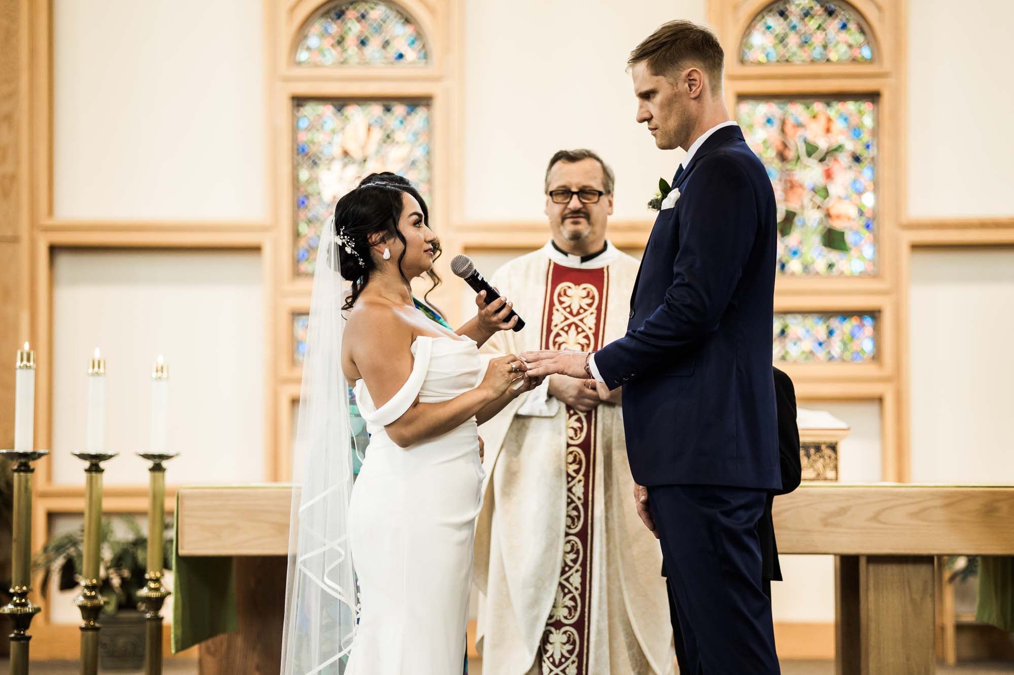 Calgary wedding photographer, wedding photography at the Lake House restaurant after a church ceremony and bridal portraits at Lake Bonavista. Photos captured in a candid, storytelling, documentary style