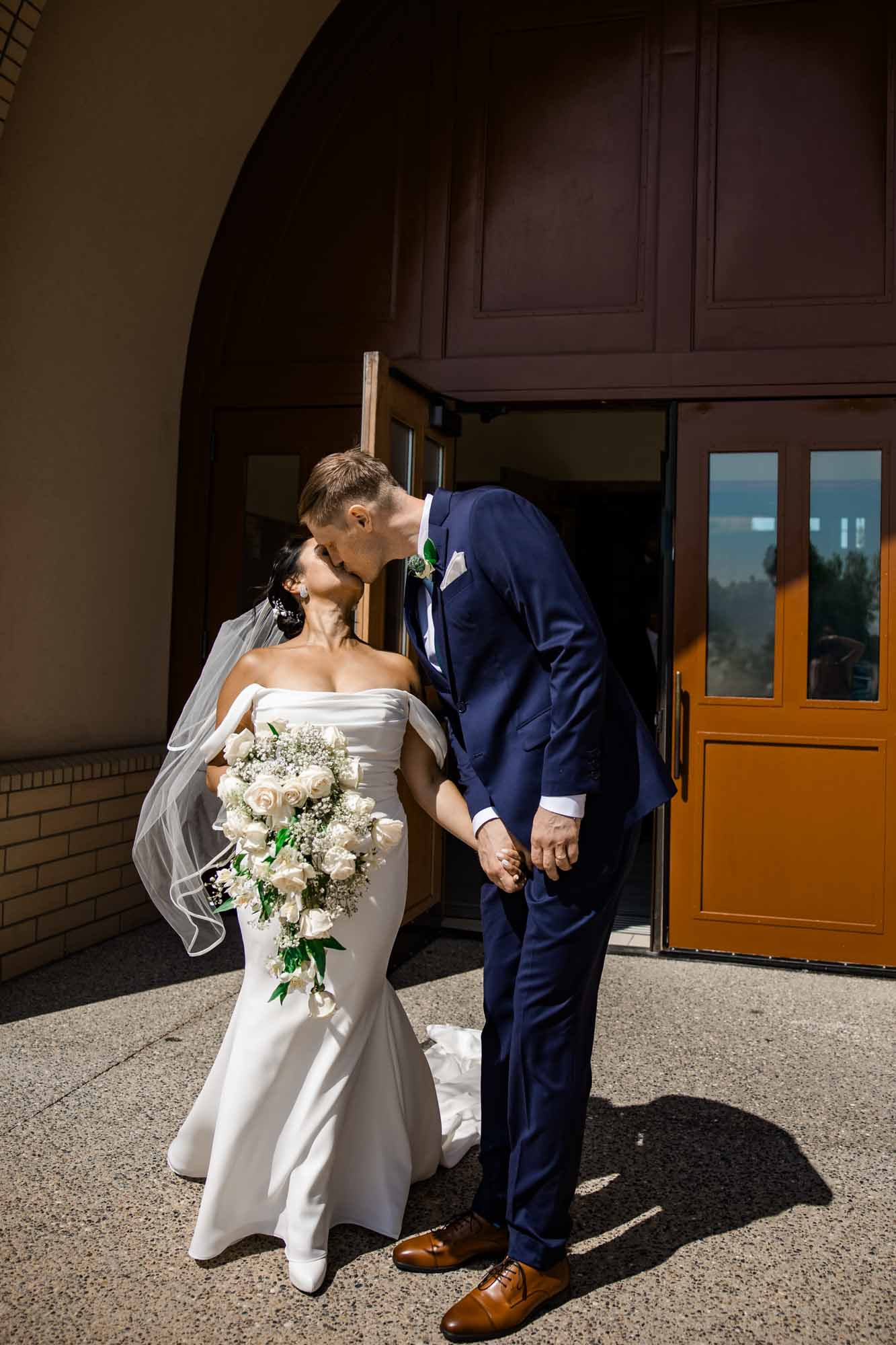 Calgary wedding photographer, wedding photography at the Lake House restaurant after a church ceremony and bridal portraits at Lake Bonavista. Photos captured in a candid, storytelling, documentary style
