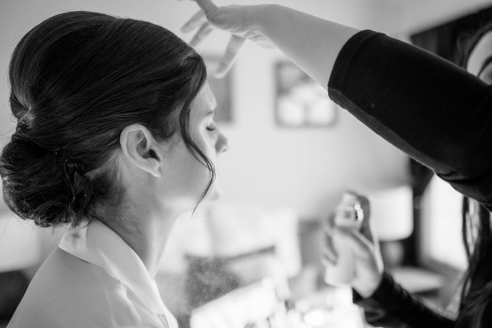 Calgary wedding photographer, bride getting ready on her wedding day, candid, documentary, storytelling photography